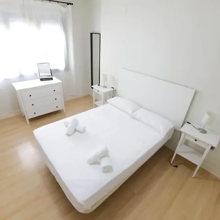 Rentalsevilla Genova Appartement *